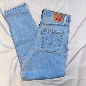 levi mom jeans